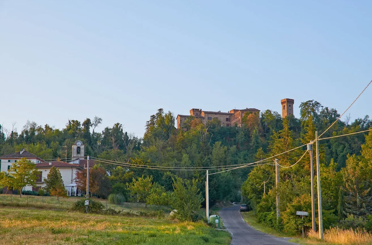 Castello di Pozzol Groppo, Italy